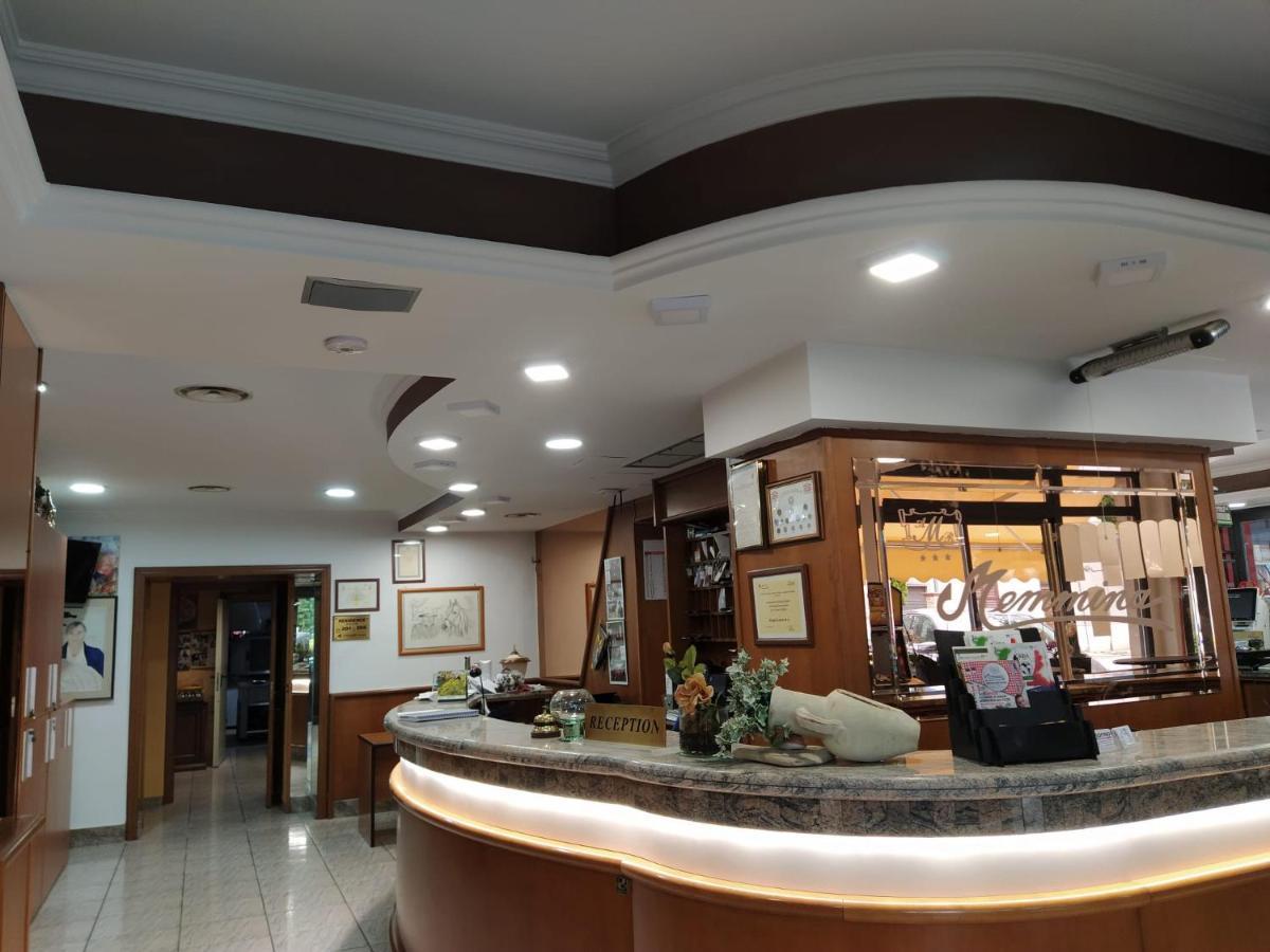 Hotel Residence Memmina فروزينوني المظهر الخارجي الصورة
